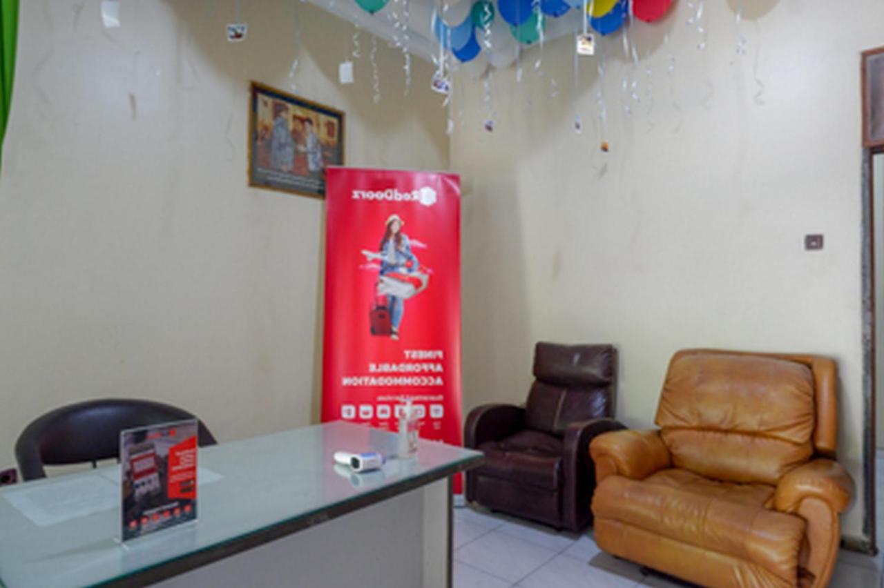 Reddoorz Near Rsud Kudus Hotel Exterior foto