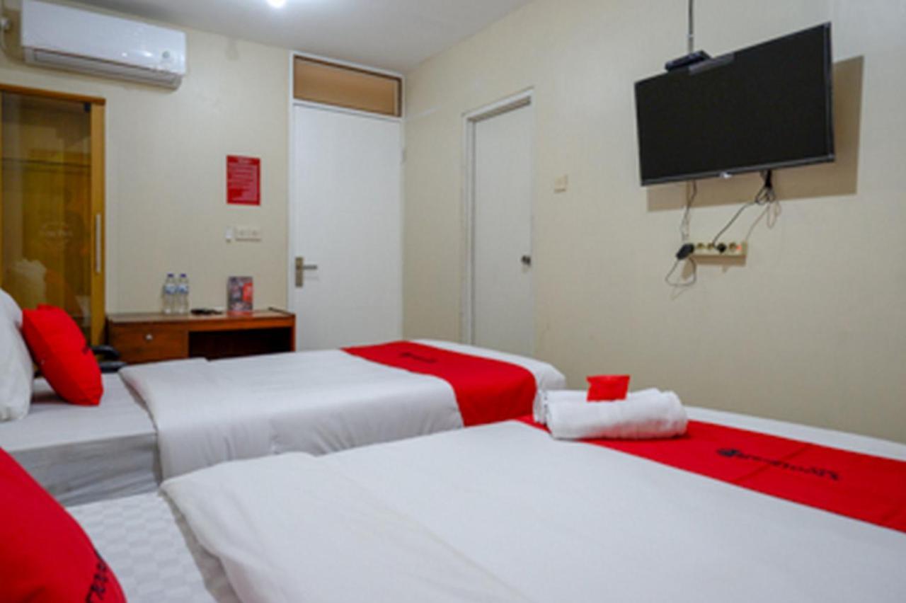 Reddoorz Near Rsud Kudus Hotel Exterior foto