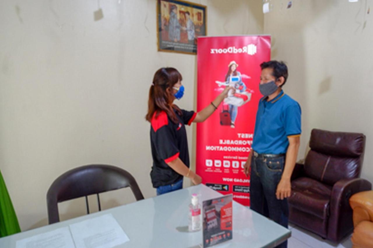 Reddoorz Near Rsud Kudus Hotel Exterior foto