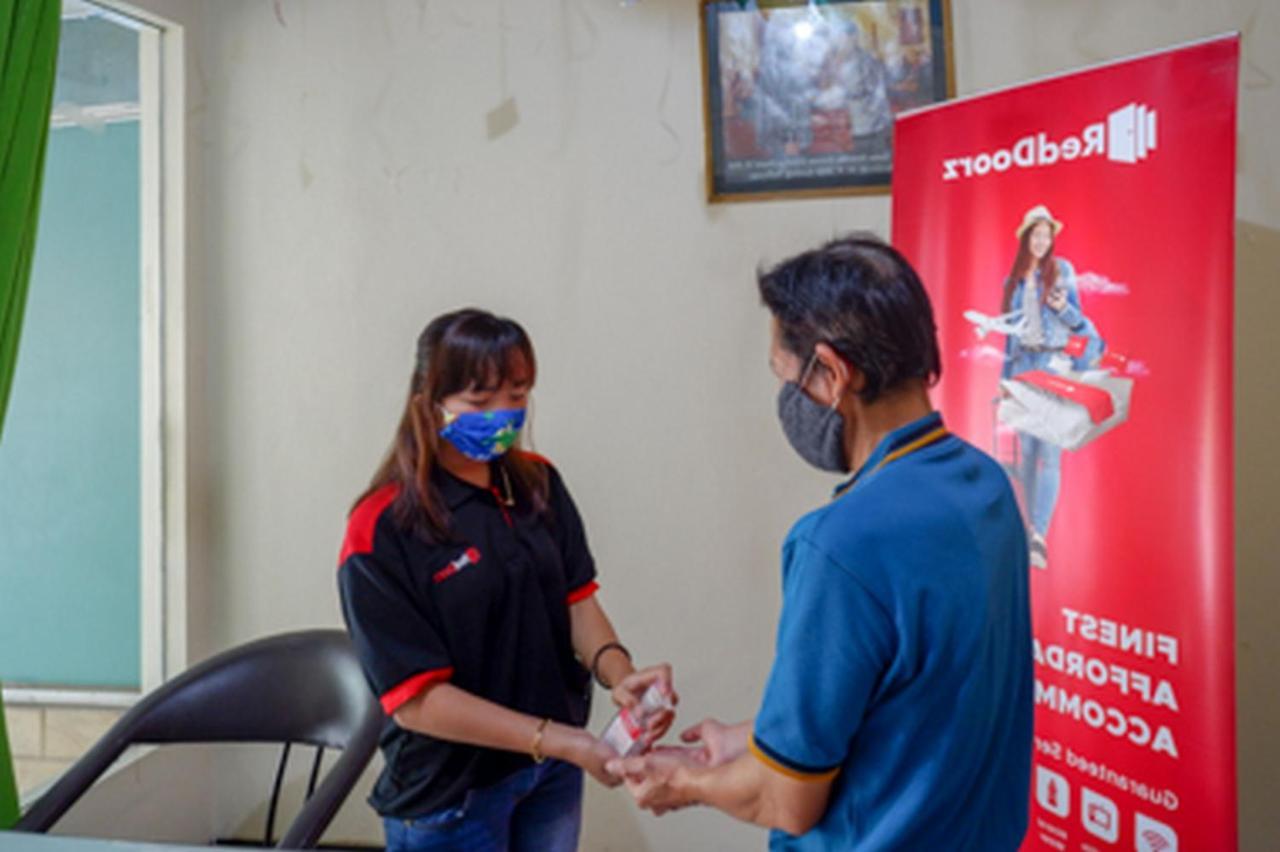 Reddoorz Near Rsud Kudus Hotel Exterior foto